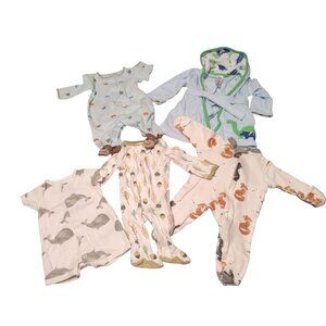 Boys Night Time Lot Of 5 Clothing Items Size Newborn Robe And Sleepers